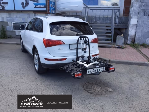 Фото велокреплений (платформ) на фаркоп Thule VeloCompact 927 на Audi Q5