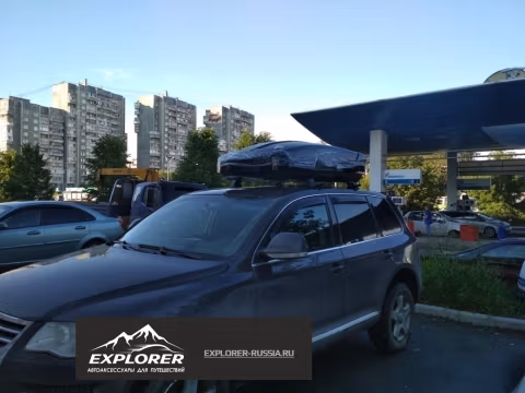 Thule Motion XT Sport 300 л. глянцевый на Volkswagen Touareg