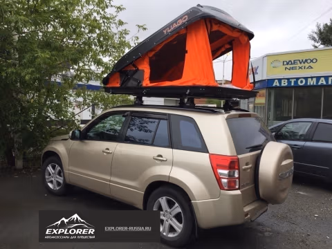 Фото установки автопалатки TRAVEL YUAGO матовый, на Suzuki Grand Vitara
