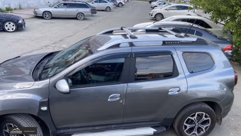 Фото багажной системы LUX ХАНТЕР для Renault Duster / Nissan Terrano с рейлингами (Арт. 793518) на Renault Duster