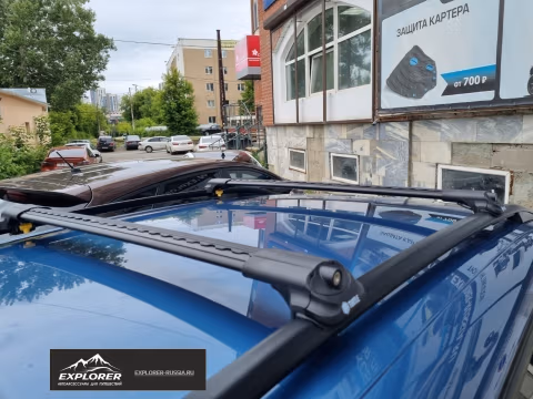 Фото багажника Turtle Air-1 на рейлинг с просветом, , 106 см (Арт. Air1B106) на Volkswagen Tiguan
