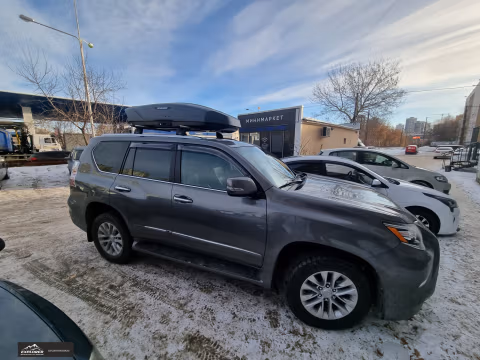 Broomer Venture L (430 л.) АБС, текстурный пластик, серый на Lexus GX